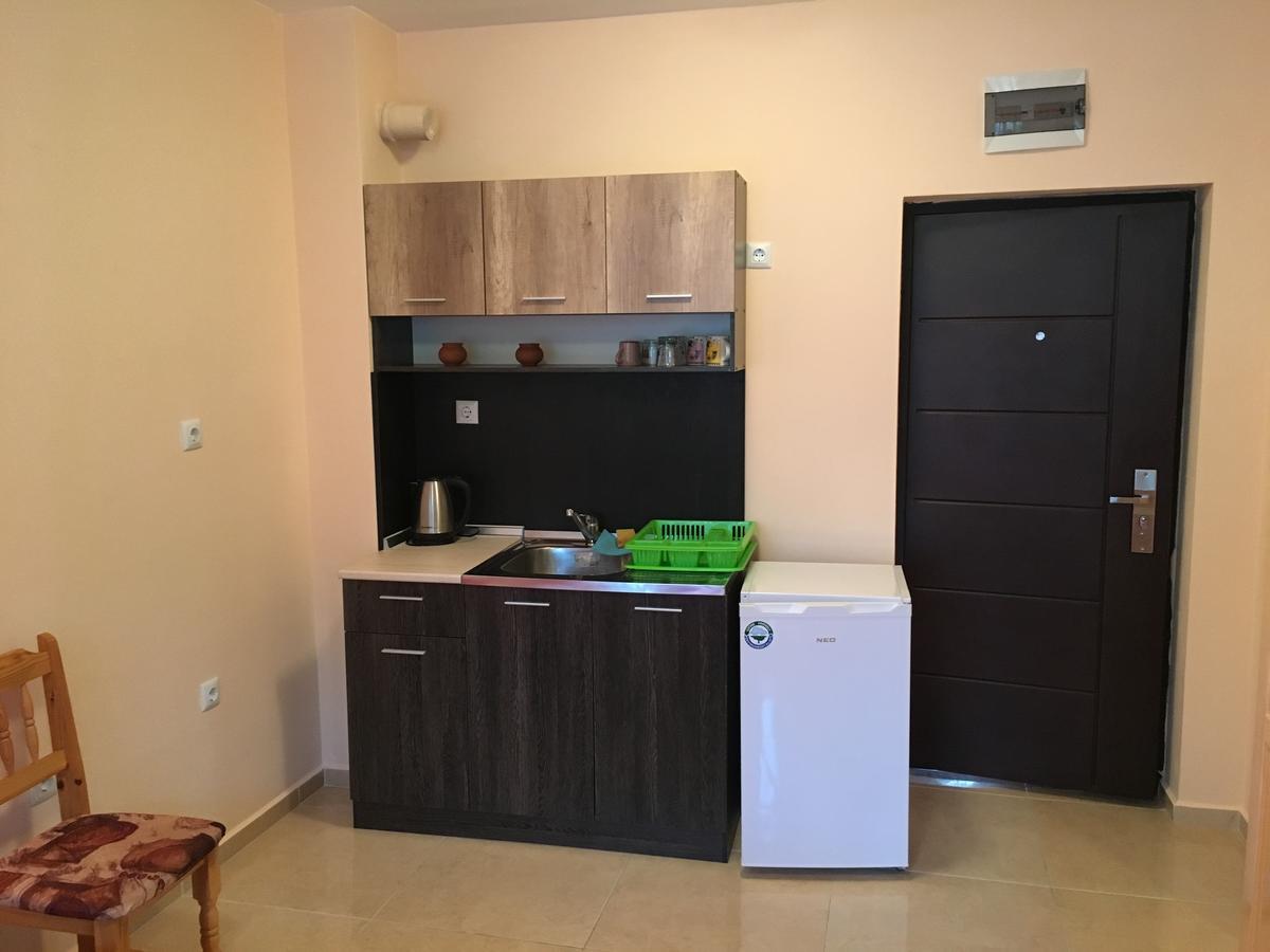 Apartment Martin Beach Pomorie Exterior photo